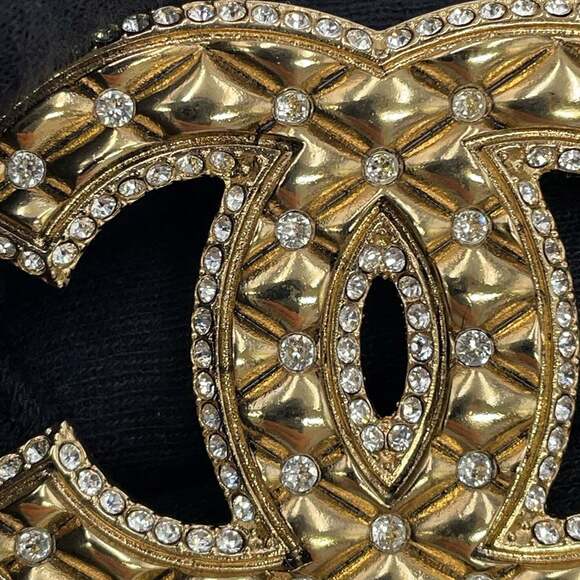 CHANEL Authentic Gold Logo Brooch CHANEL Authentic Gold Logo Brooch